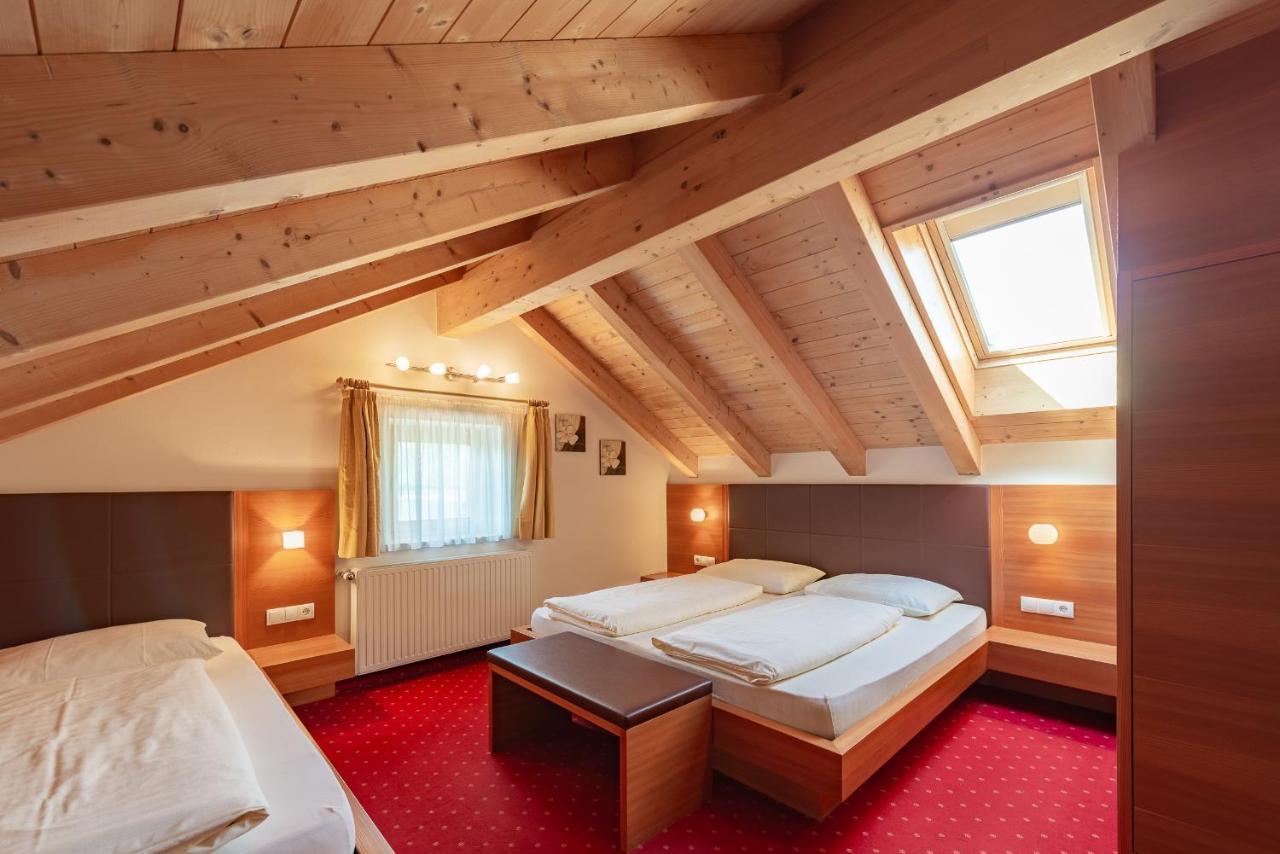 Hotel Christine Gargazzone Luaran gambar