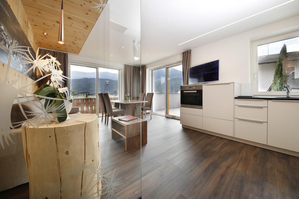 Hotel Christine Gargazzone Luaran gambar